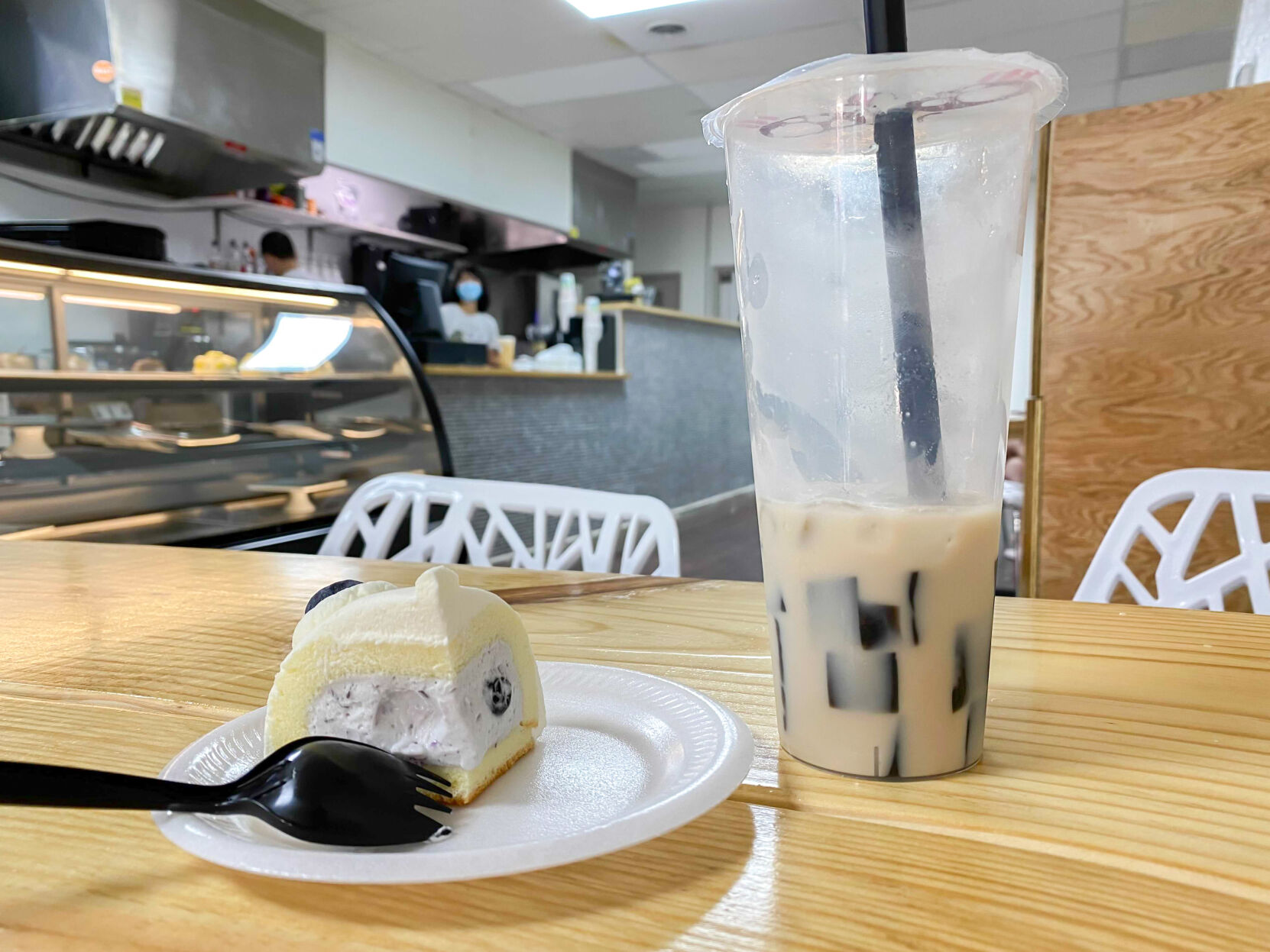 Hello Tea House cake and drink